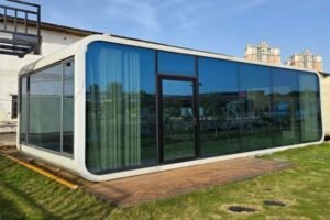 are there a lot of people looking to buy tiny houses