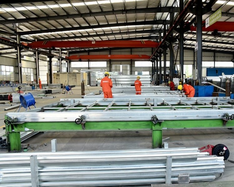 Üretimin güçlü merkezi vizyonunuzu sınırsızca ölçeklendirin